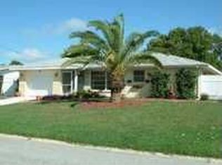 445 Edgewood Rd, Venice, FL 34293