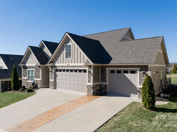 263 Windstone Dr, Fletcher, NC 28732