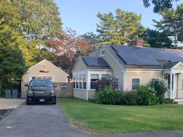 16 Elton Road, West Yarmouth, MA 02673