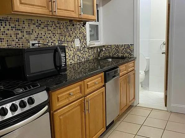 205 E 88th St APT 5D, New York, NY 10128