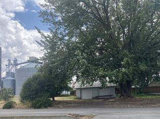 404 W Sherlock St, Harrington, WA 99134