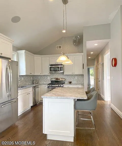 18 Meadowbrook Ave #A — Photo 5