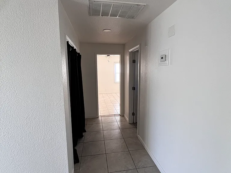 416 Mill St — Photo 9