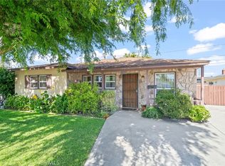 2553 W Glenoaks Ave, Anaheim, CA 92801