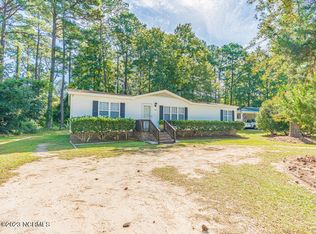 352 Ridgewood Dr NW, Calabash, NC 28467