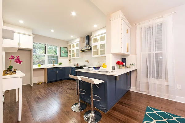 Sold by Keystone Realty USA Corp | media 7