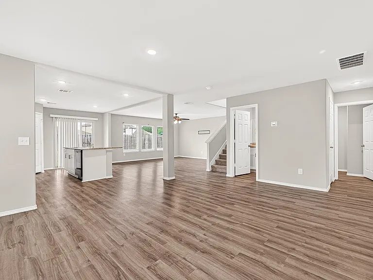 26107 Idleford Ln — Photo 4
