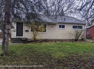 2027 Pleasant View Ave, Lansing, MI 48910