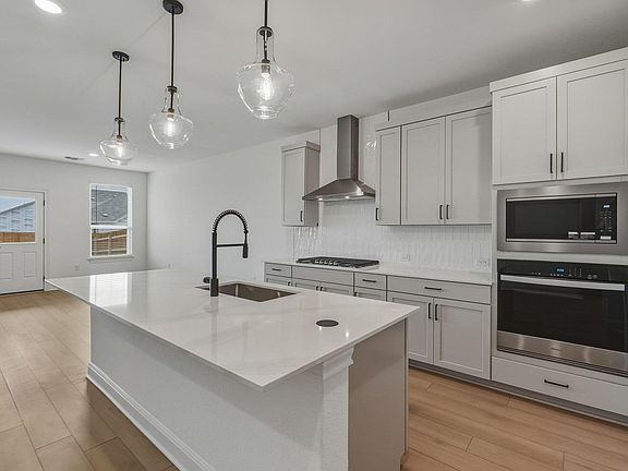 6th image of this home