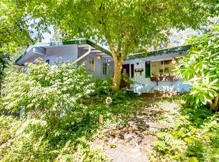 3724 NE 194th St, Lake Forest Park, WA
