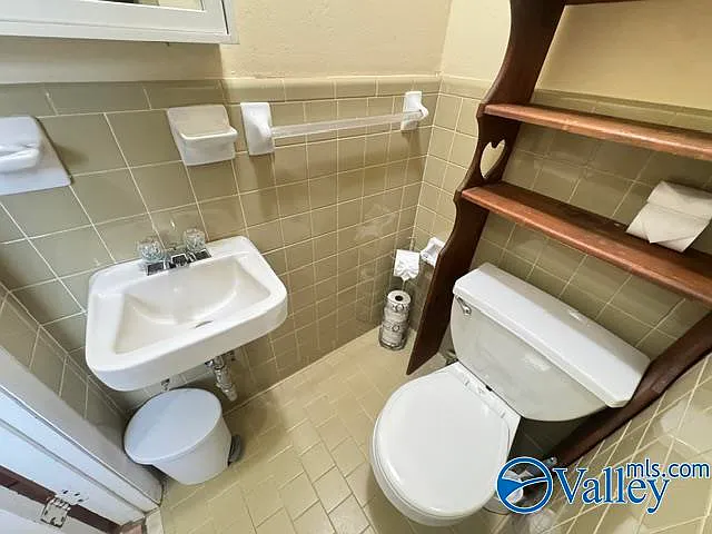 7403 Wall Triana Hwy — Photo 23