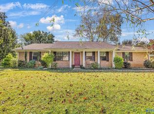 102 Harpeth Dr, New Market, AL 35761