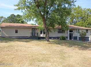 557 E Church St, Granby, MO 64844