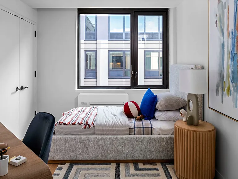 11 Ocean Pkwy #331 — Photo 6