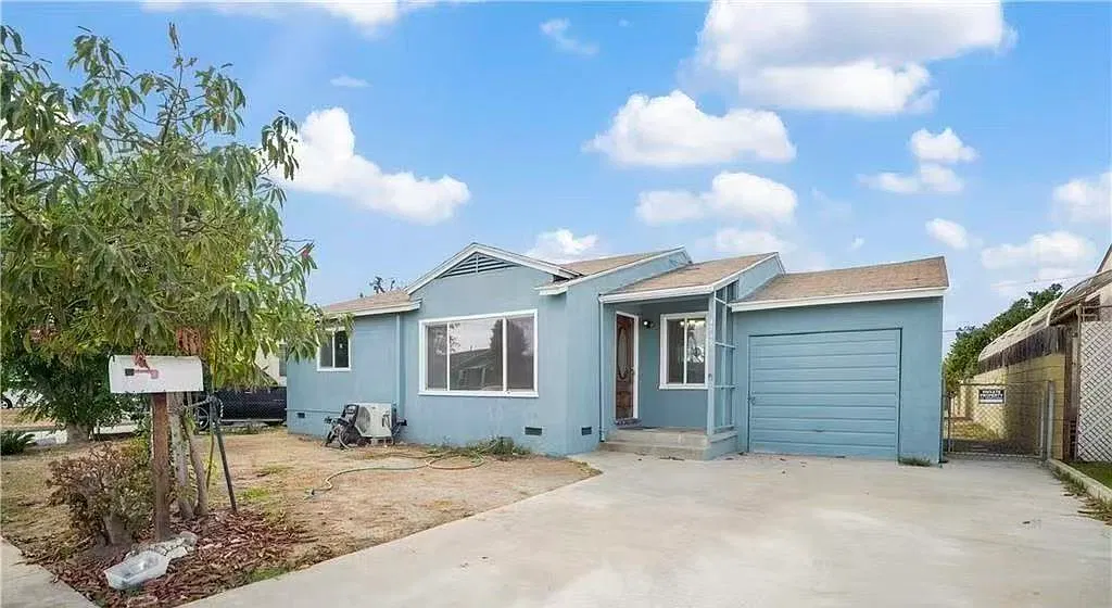 2 bed, 1016 sqft, $3,000 — Photo 1