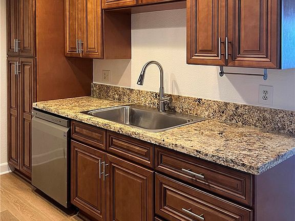 4th image of 25611 Quail Run Unit 100
