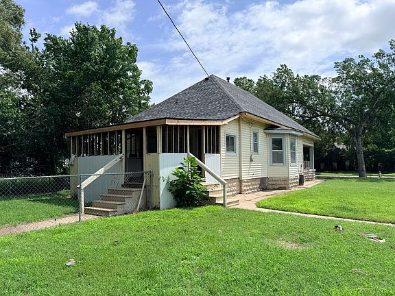 4th image of 1755 S Wichita St