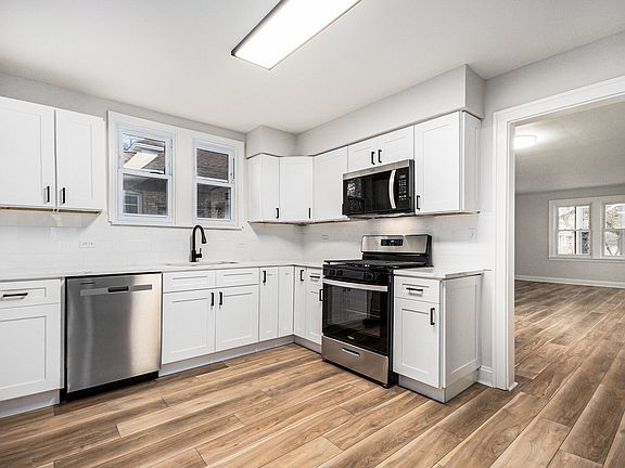 5th image of 8117 W 30th St