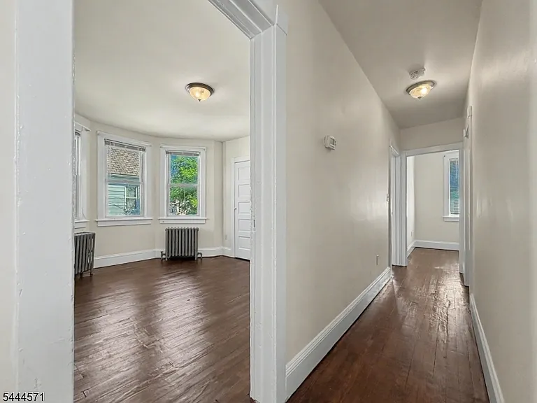 372 Prospect St #2 — Photo 8