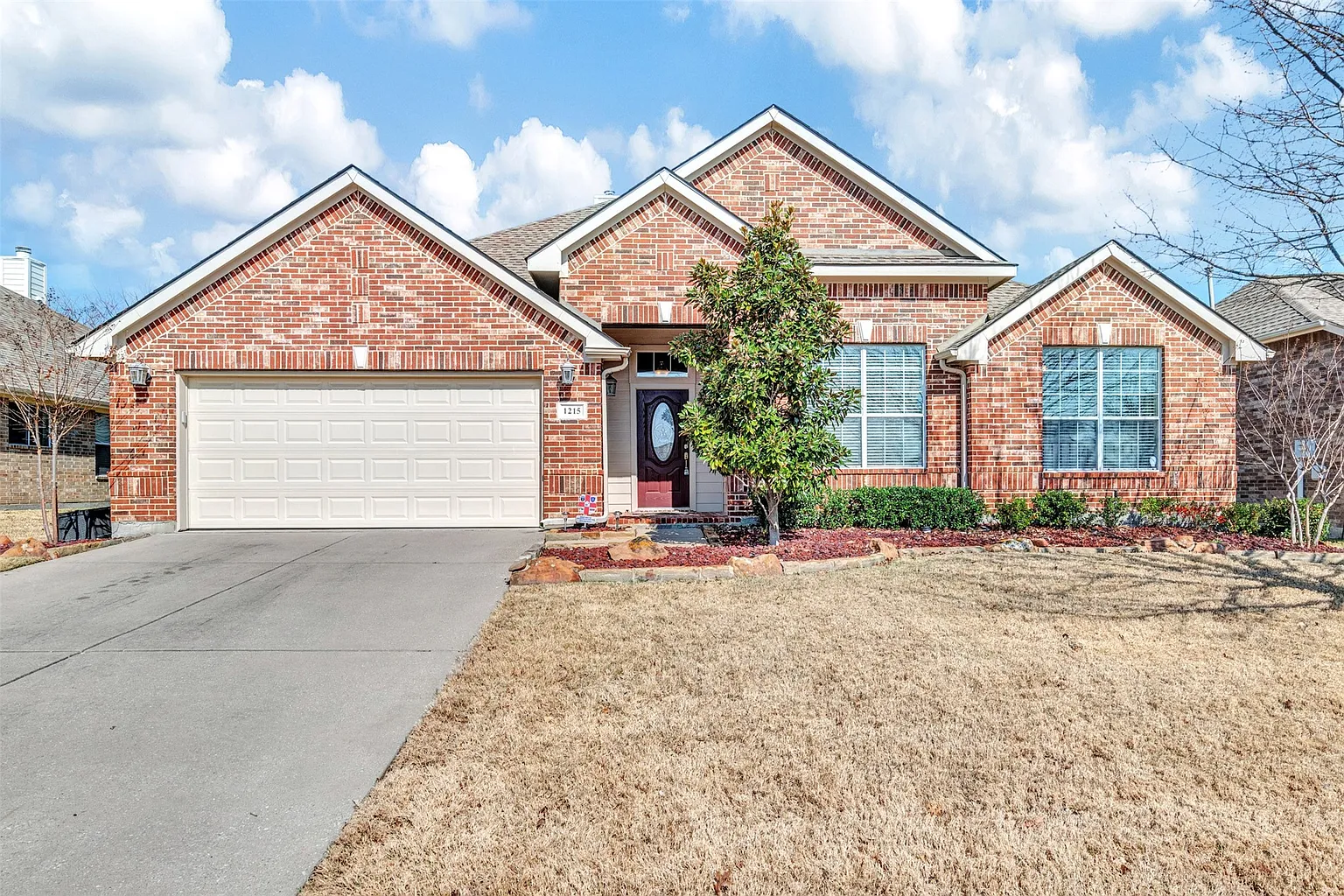 1215 Cedar Branch Dr photo 1