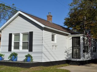 4010 16th St, Racine, WI 53405