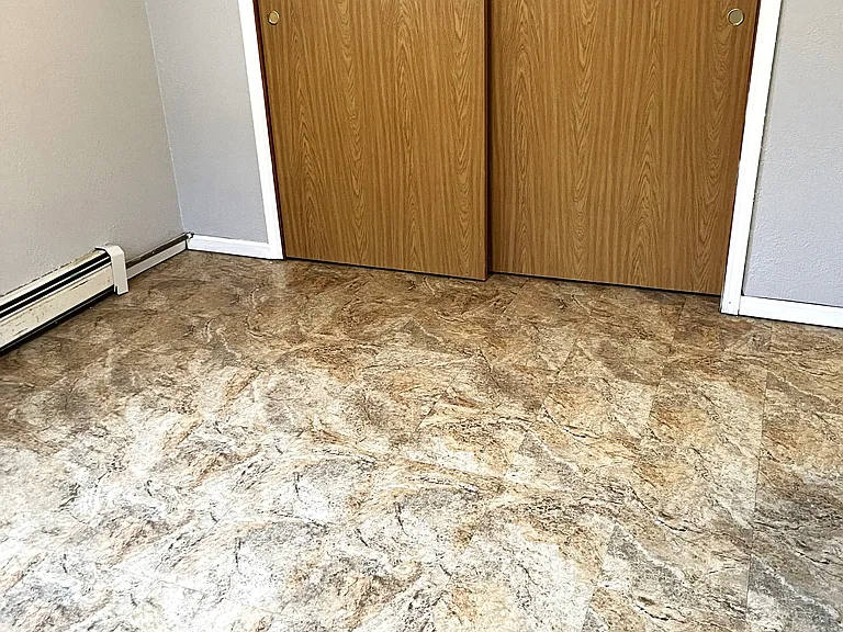 160 S Curtis Ave — Photo 5