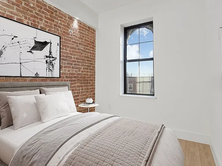 547 Knickerbocker Ave #3 — Photo 8