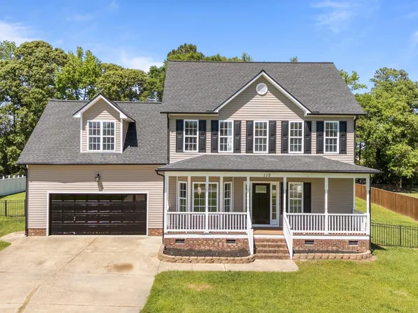 112 Roping Horn Way, Willow Spring, NC 27592