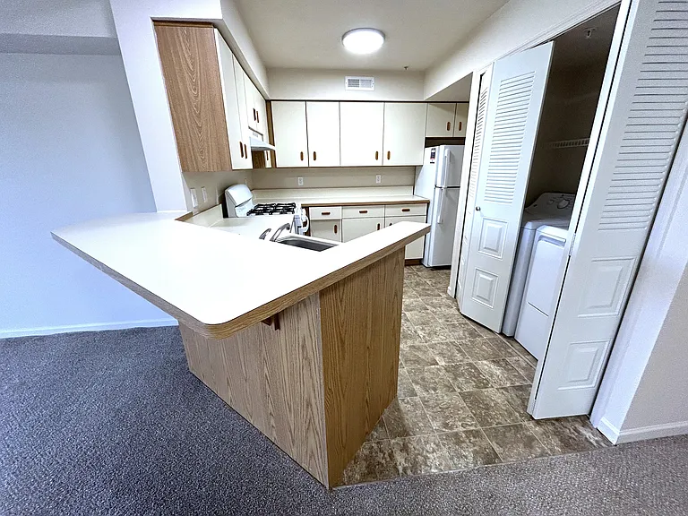 Heatherwood Apartments — Photo 39