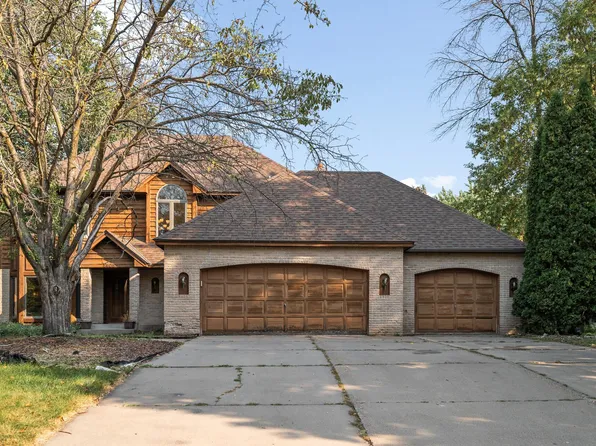 4408 Edinbrook Ter, Minneapolis, MN 55443