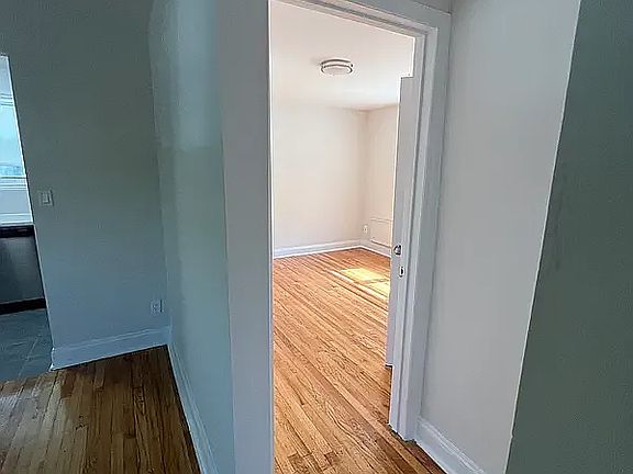 4th image of 6702 Springfield Blvd Floor 2