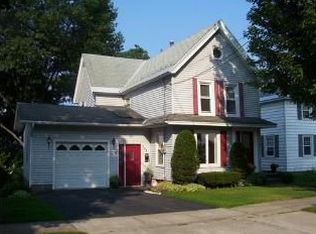 244 E 6th St, Oswego, NY 13126