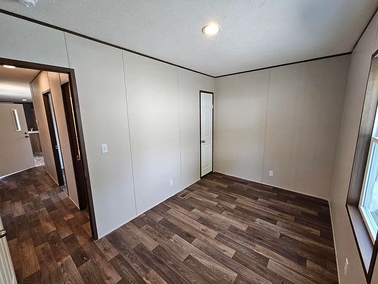 Welcome Home to Colony Park Johnson City's Hidden Gem! — Photo 30