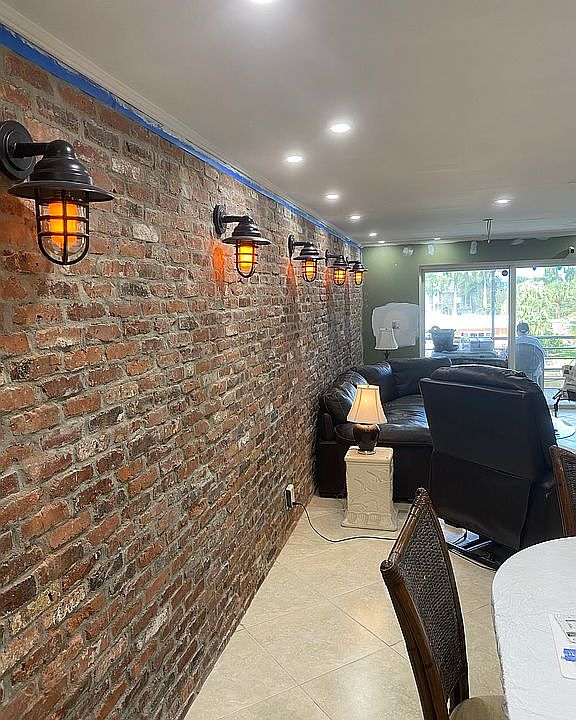 1st image of 1617 SE 15th St APT 304