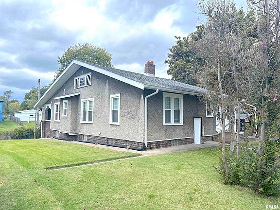4th image of 328 N 11th St