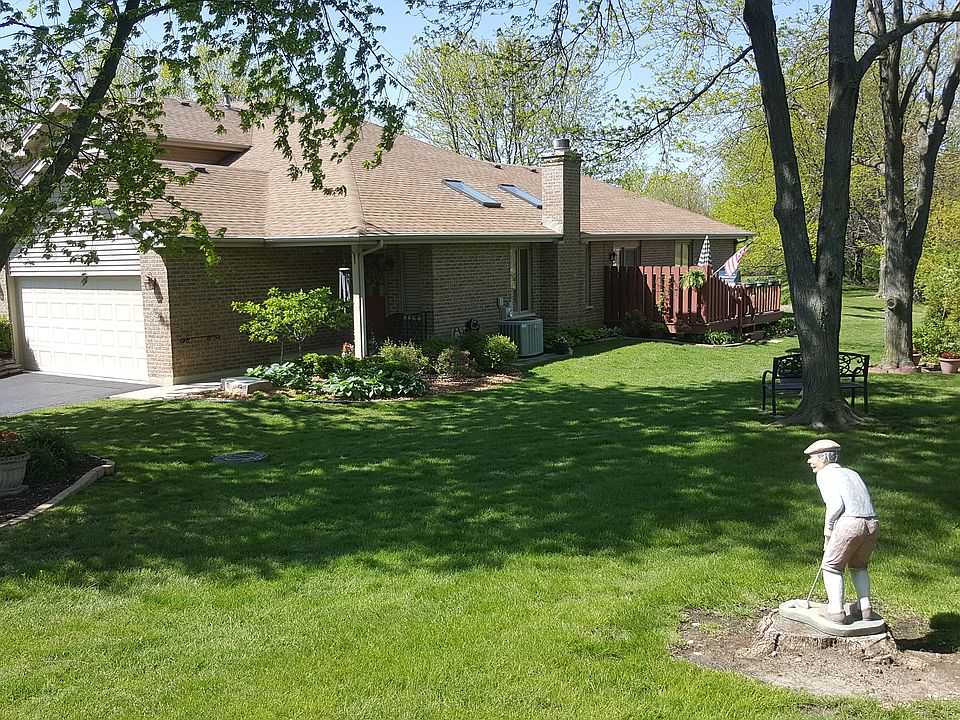 2nd image of 16443 Nottingham Ct #28