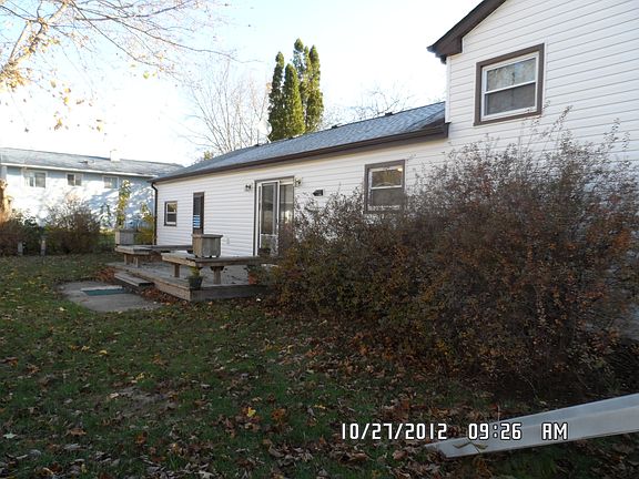 Fenced Back Yard, Deck