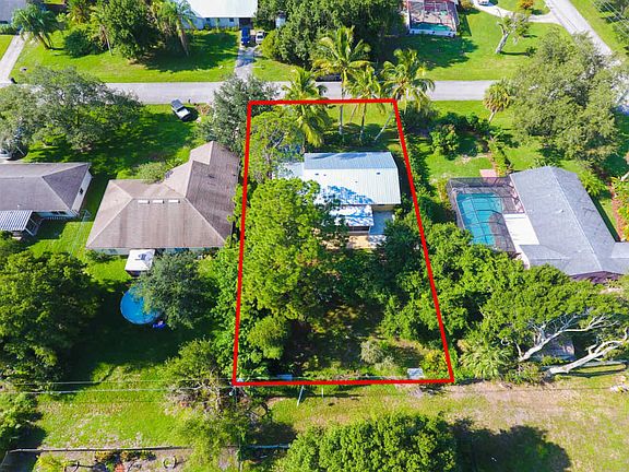 3rd image of 7604 Coquina Ave
