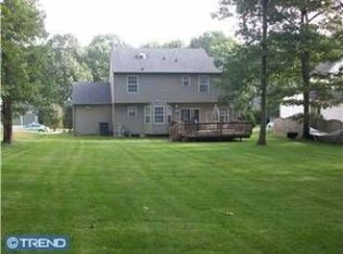 6 Celia St, Sicklerville, NJ 08081