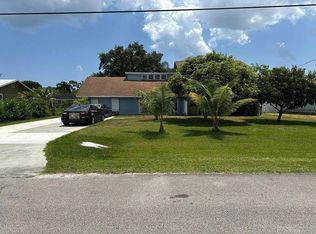 5716 Raintree Trl, Fort Pierce, FL 34982