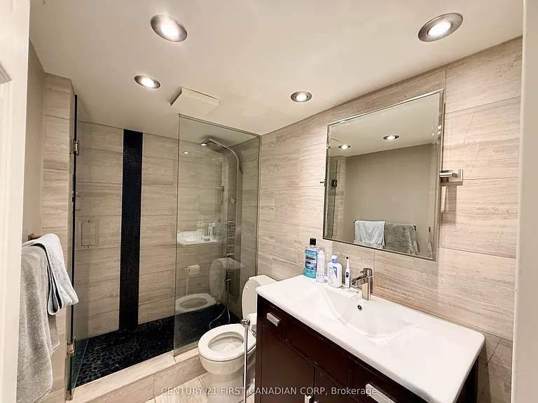 363 Colborne St #1802 — Photo 15