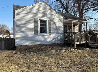 207 E 9th St, Jonesboro, IN 46938