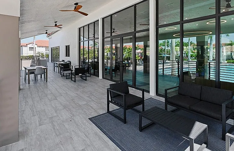 The Avant at Pembroke Pines Apartments — Photo 42
