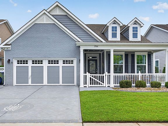 4th image of 1916 Suncrest Dr.