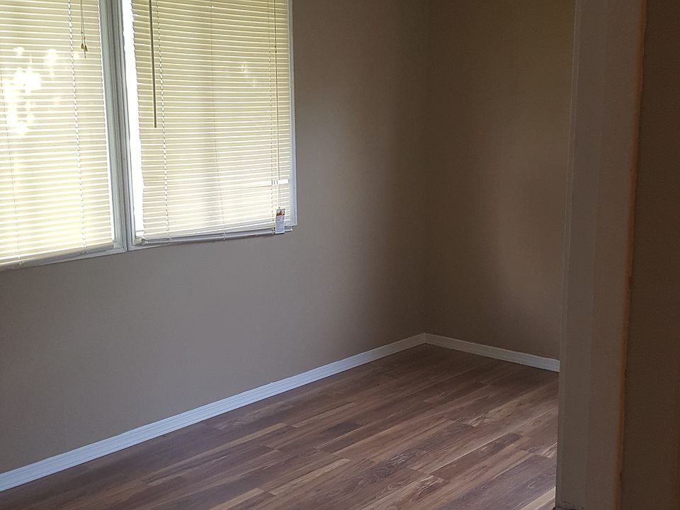 2nd image of 2214 S Parton St