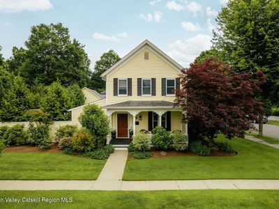 38 Chestnut Street, Rhinebeck, NY, 12572