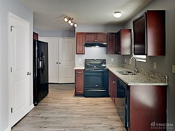 5th image of 1155 Saint Tropez Ct