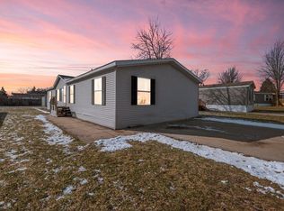 4458 Jardin Dr NW, Grand Rapids, MI 49534