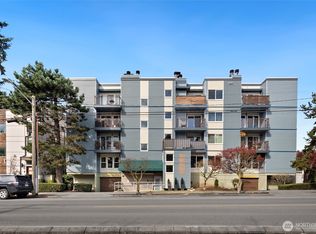 3045 20th Ave W APT 307, Seattle, WA