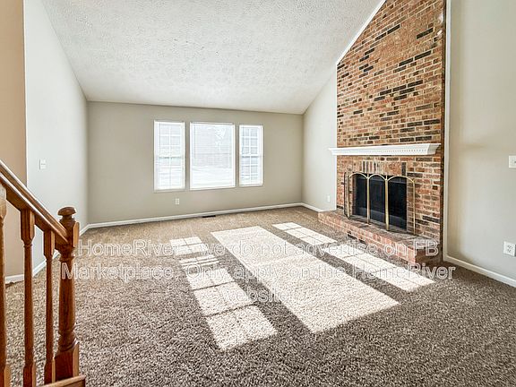 4th image of 912 Farmview Ln